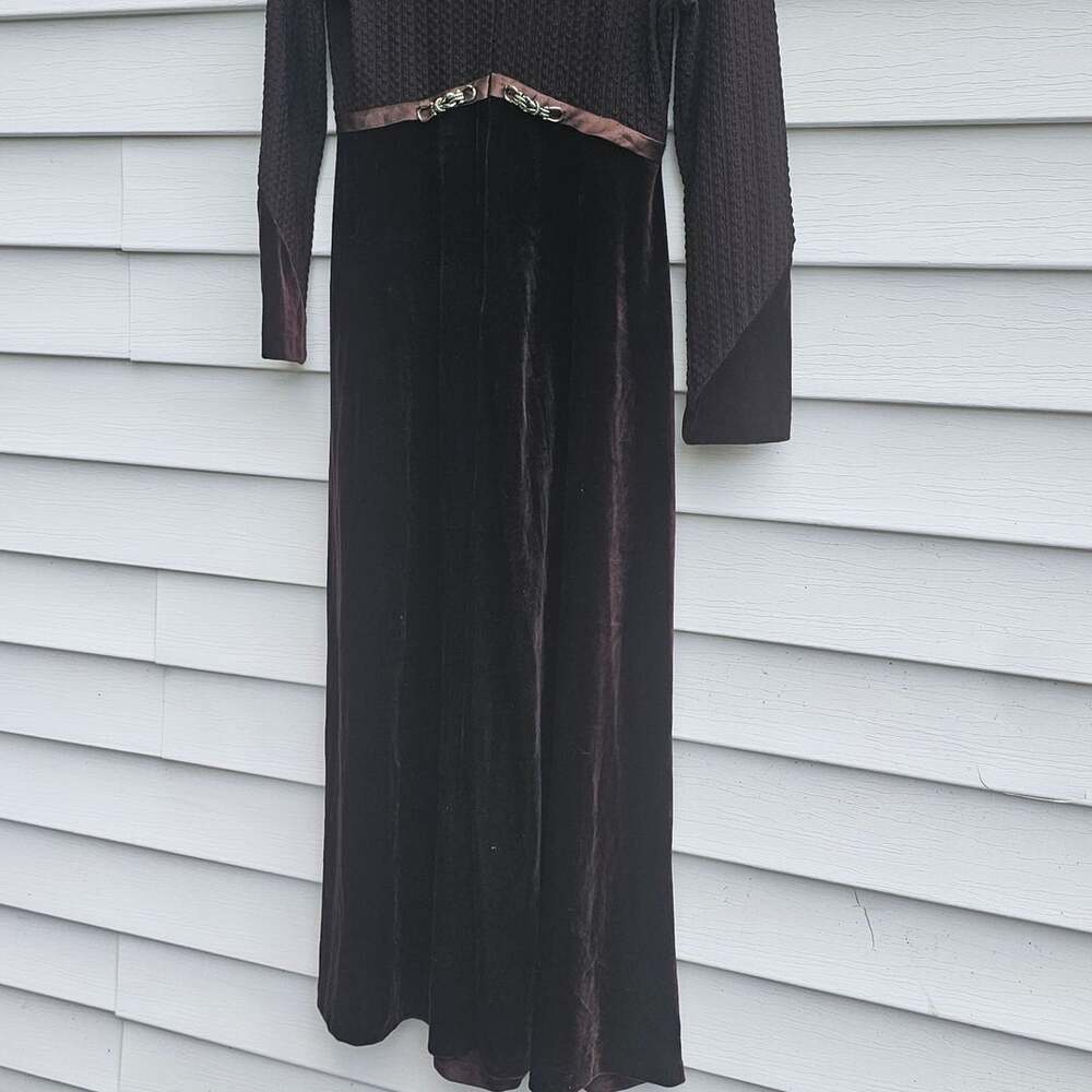 J. Adiro Vintage M Brown Velvet Maxi Dress Made USA Gothic 90s - Picture 4 of 11